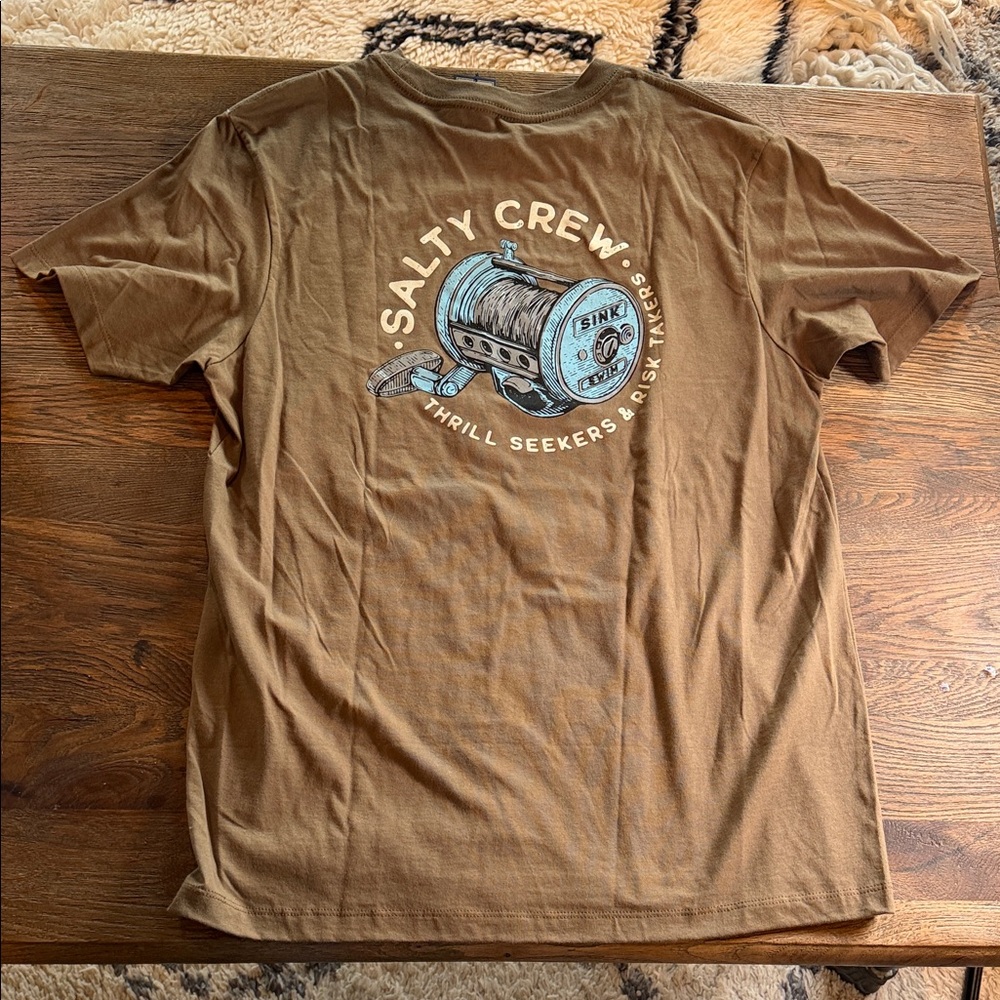 RARE 🐟 Salty Crew Brown Short Sleeve Tee! THRILL SEEKERS & RISK TAKERS 🐟 - Picture 10 of 12